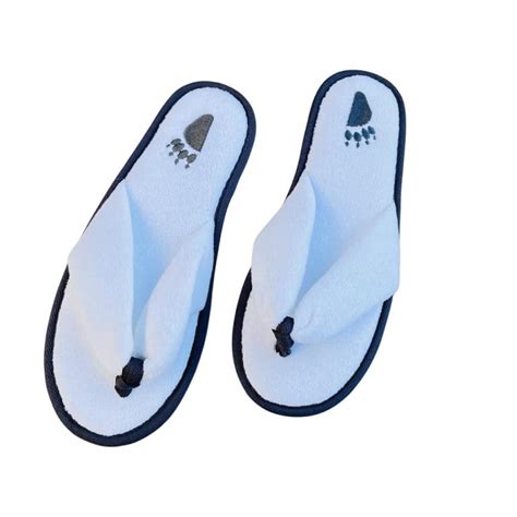 disposable slippers for resort hotels.